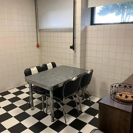Labour Inn Aparthotel *